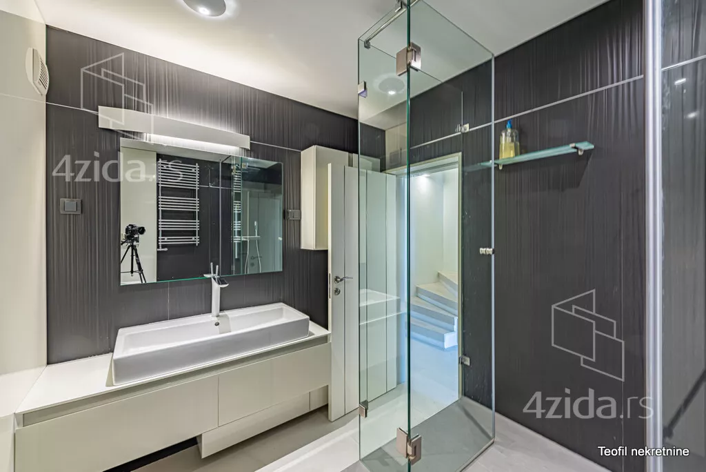 4-etažna kuća | 4zida