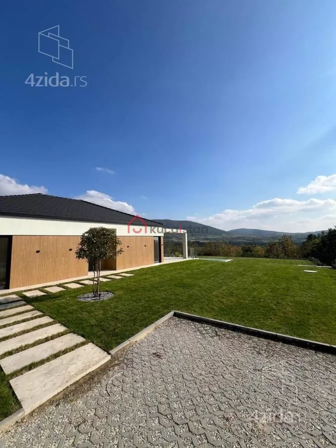 Kuća | 4zida