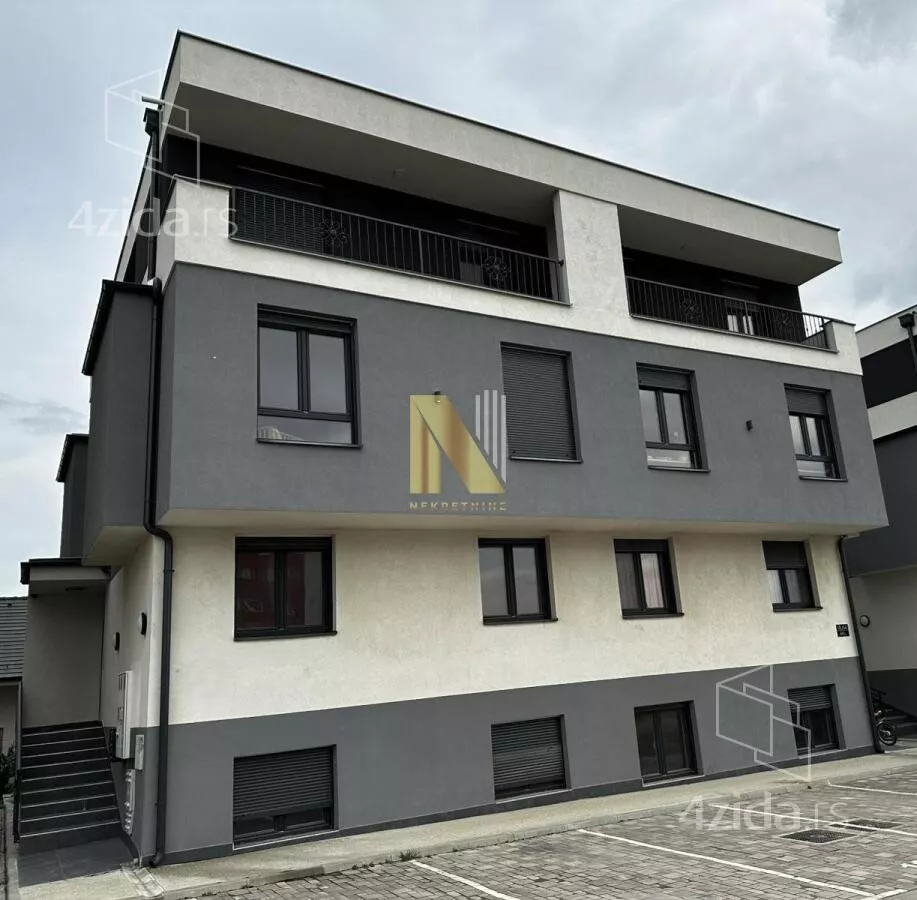 Četvorosoban stan | 4zida