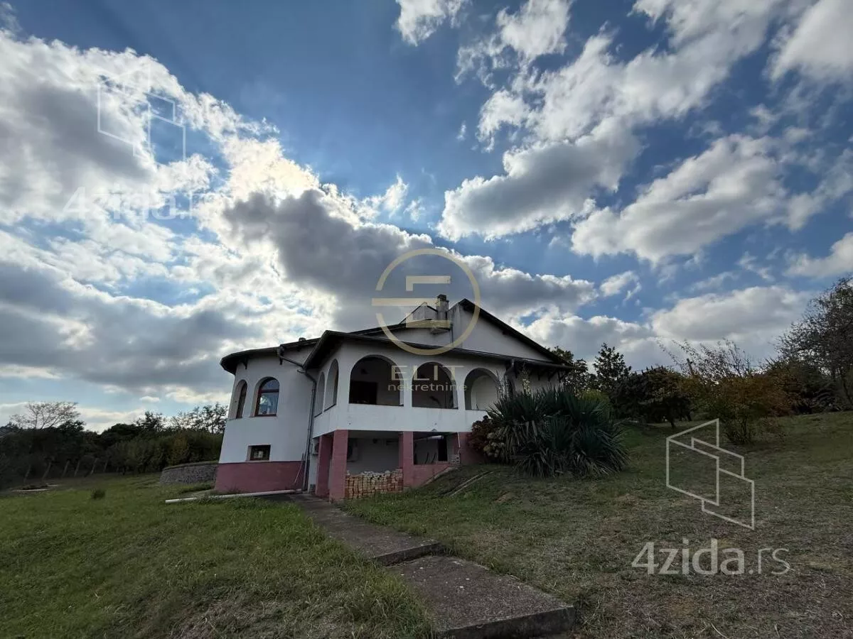 Kuća | 4zida