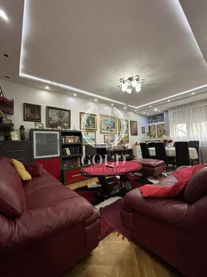 Dušana Vasiljeva | 4zida.rs