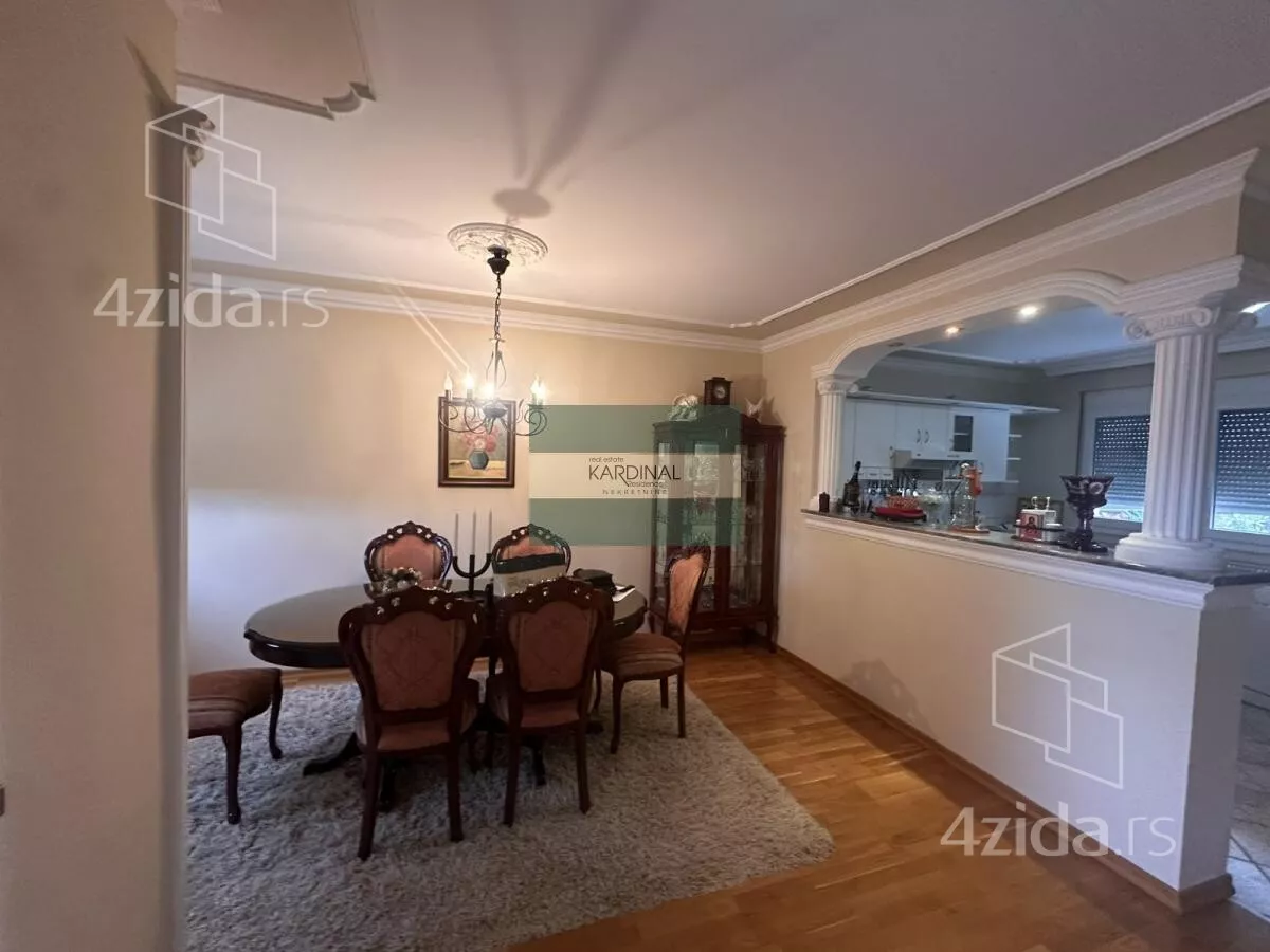Kuća | 4zida
