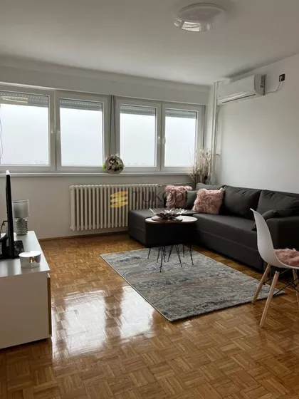 Bulevar Oslobođenja | 4zida.rs