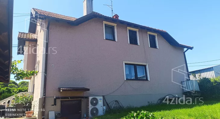 3-etažna kuća | 4zida