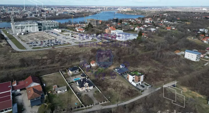 Građevinsko zemljište | 4zida