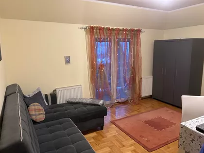 Jovanke Radaković 35 | 4zida.rs