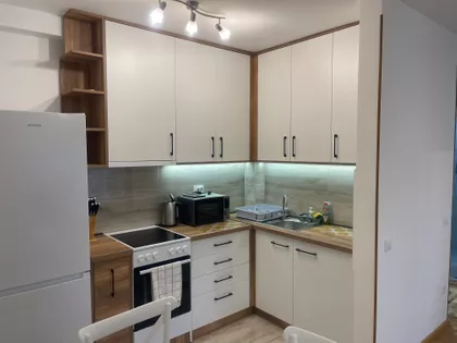 Višnjička 115M | 4zida.rs