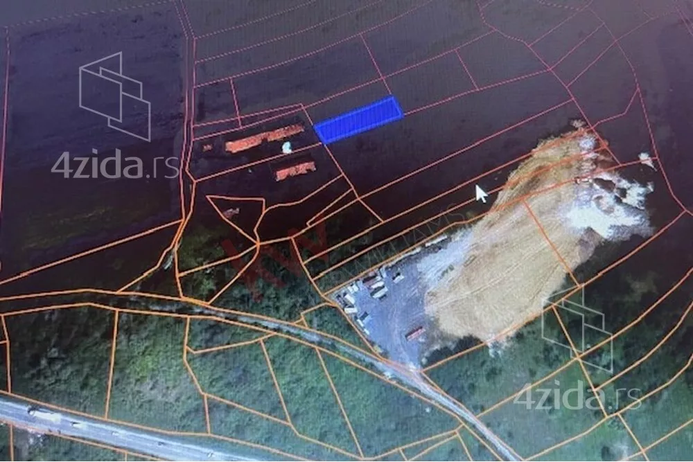 Građevinsko zemljište | 4zida