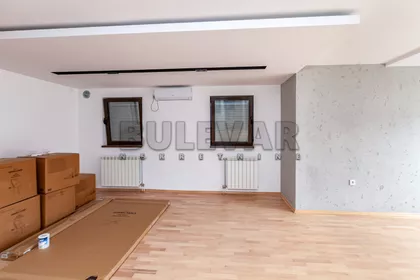Studenička | 4zida.rs