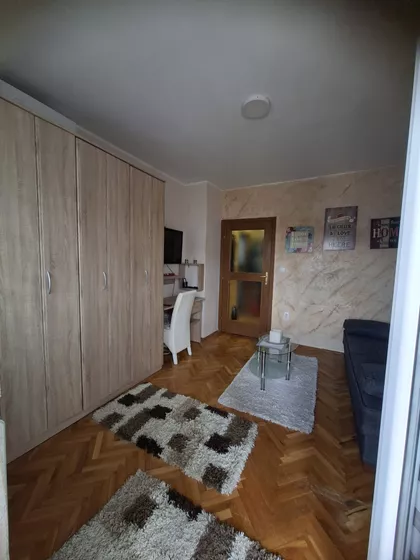 Kosovska 21A | 4zida.rs