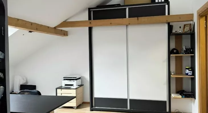 Četvoroiposoban stan | 4zida