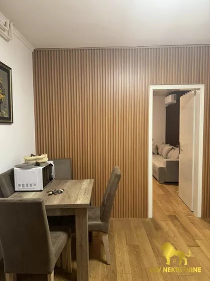 PARISKE KOMUNE | 4zida.rs