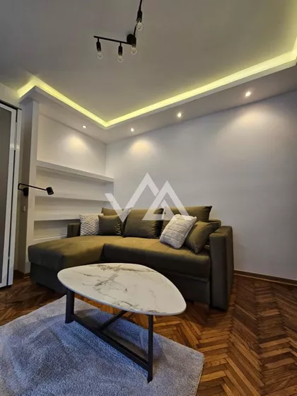 Francuska | 4zida.rs