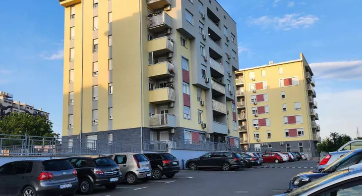 Garsonjera | 4zida