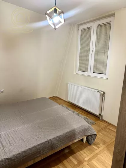 Dušanov Bazar | 4zida.rs