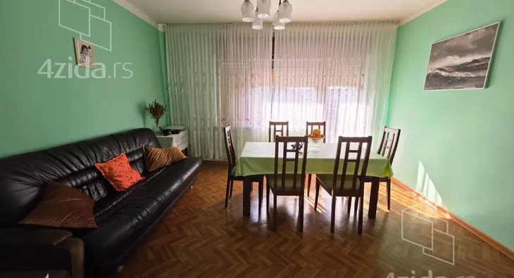 3-etažna kuća | 4zida