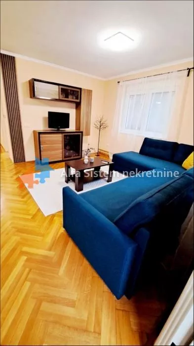 Lekino Brdo | 4zida.rs