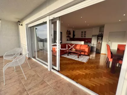 Crveni Krst Vračar | 4zida.rs