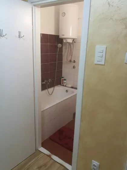 Sremčica | 4zida.rs