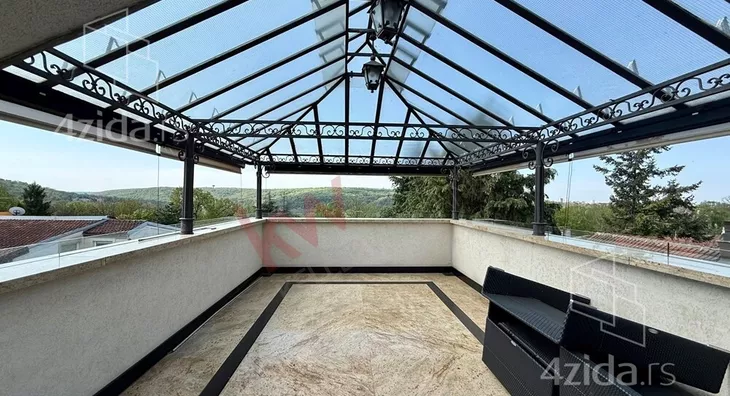 4-etažna kuća | 4zida