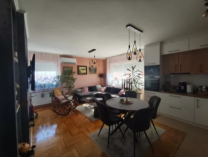 Kertvaroš | 4zida.rs