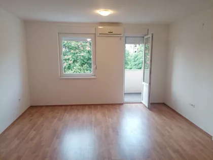 Gundulićeva | 4zida.rs