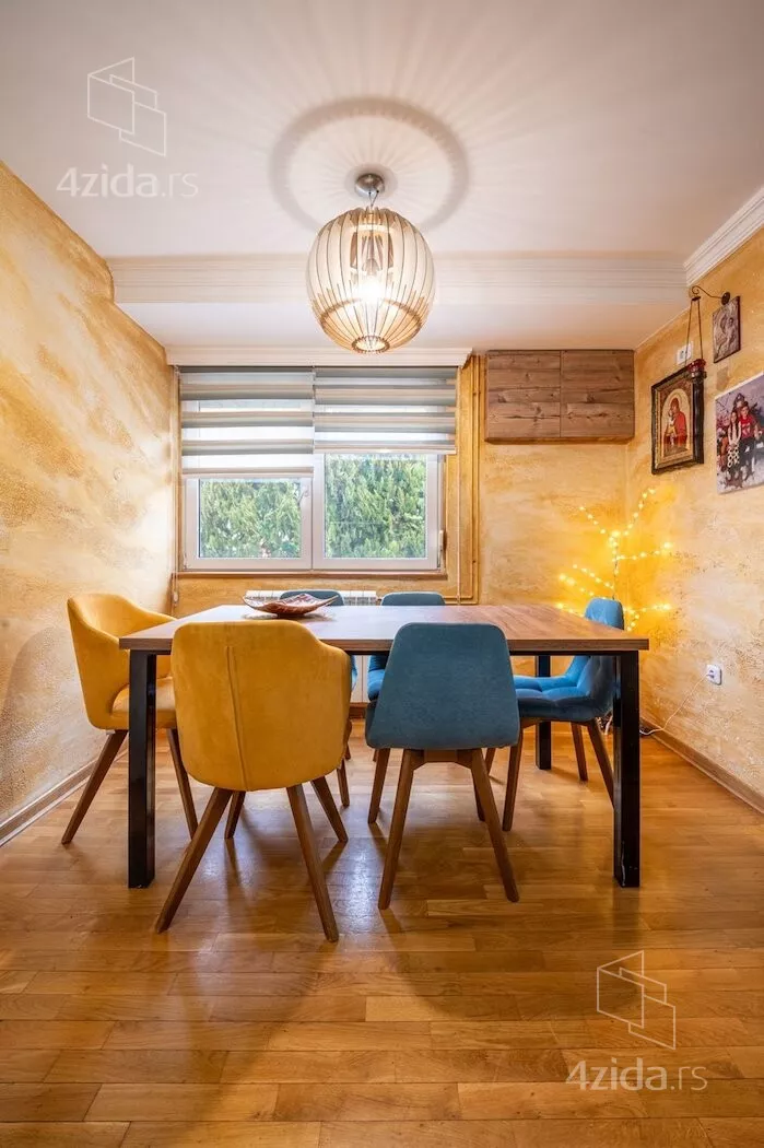 Petosoban stan | 4zida