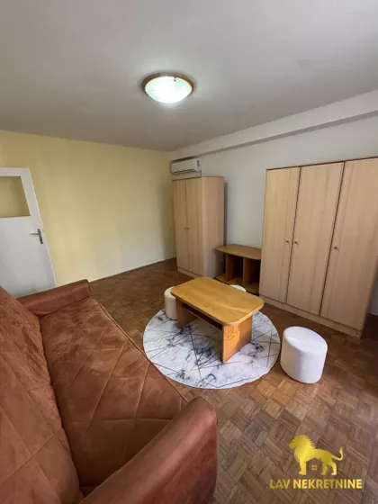 KRALJEVIĆA MARKA | 4zida.rs