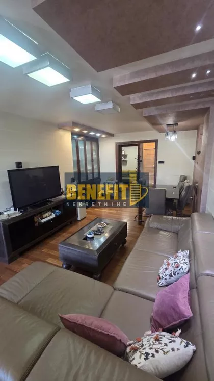 Bežanijska kosa 1 | 4zida.rs