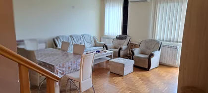 Jovanke Radaković 37G | 4zida.rs