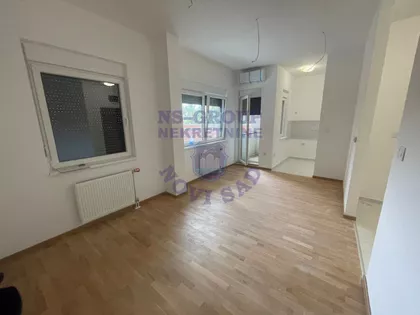 Bulevar Patrijarha Pavla (Somborski Bulevar) | 4zida.rs