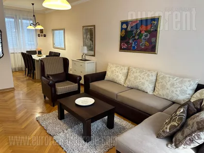 AUTOKOMANDA | 4zida.rs