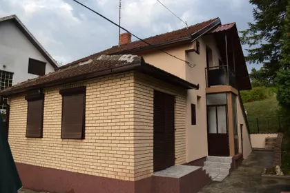 Kulenovačka bb | 4zida.rs