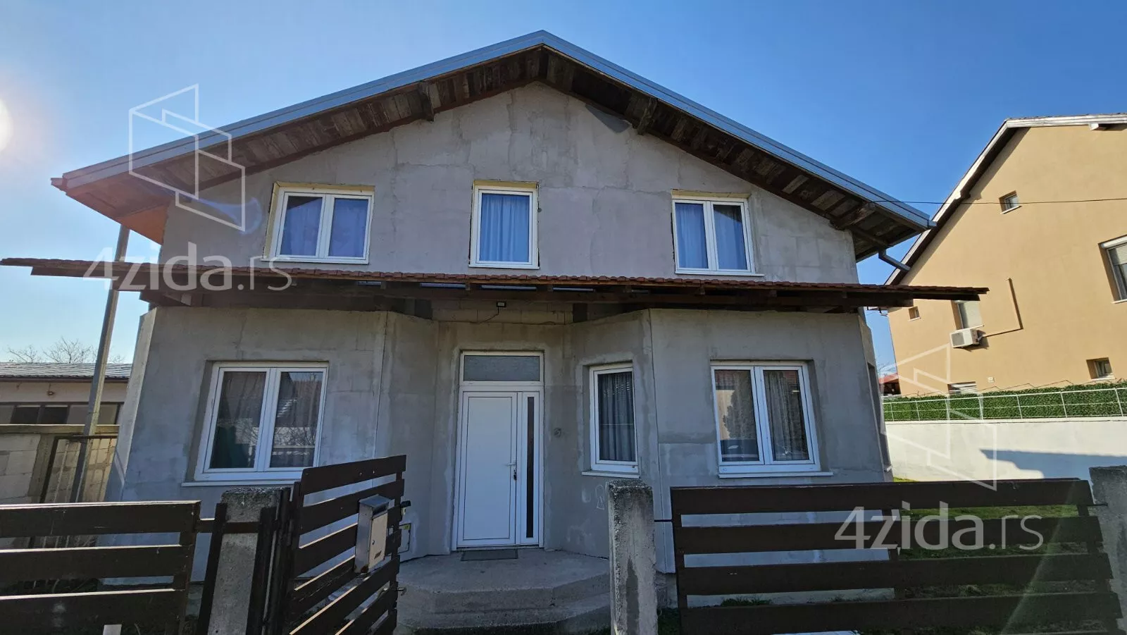 Kuća | 4zida