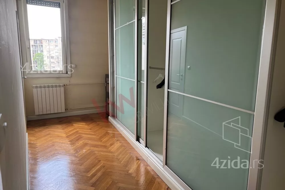 Kancelarija | 4zida