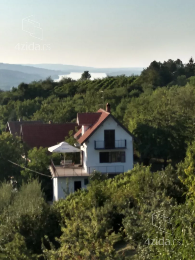 3-etažna kuća | 4zida