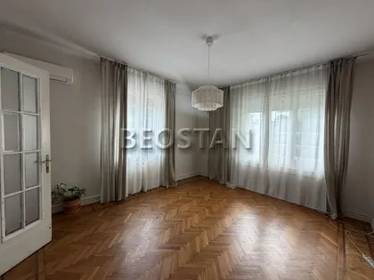 Mitropolita Petra | 4zida.rs