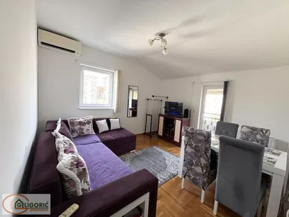 Miljana Miljanića | 4zida.rs