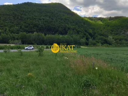 Okolne lokacije | 4zida.rs