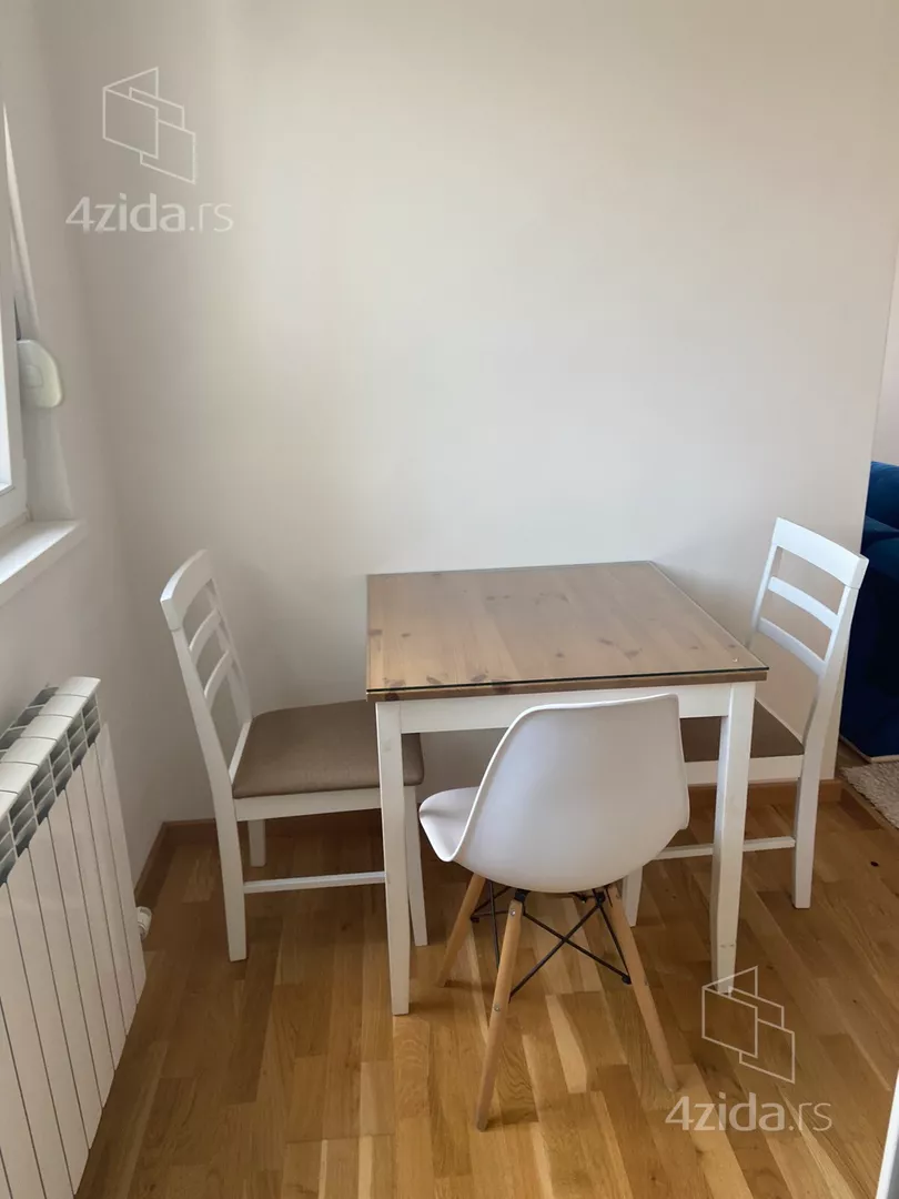 Garsonjera | 4zida