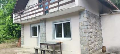Jasenička 2 | 4zida.rs