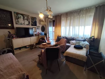 Kertvaroš | 4zida.rs