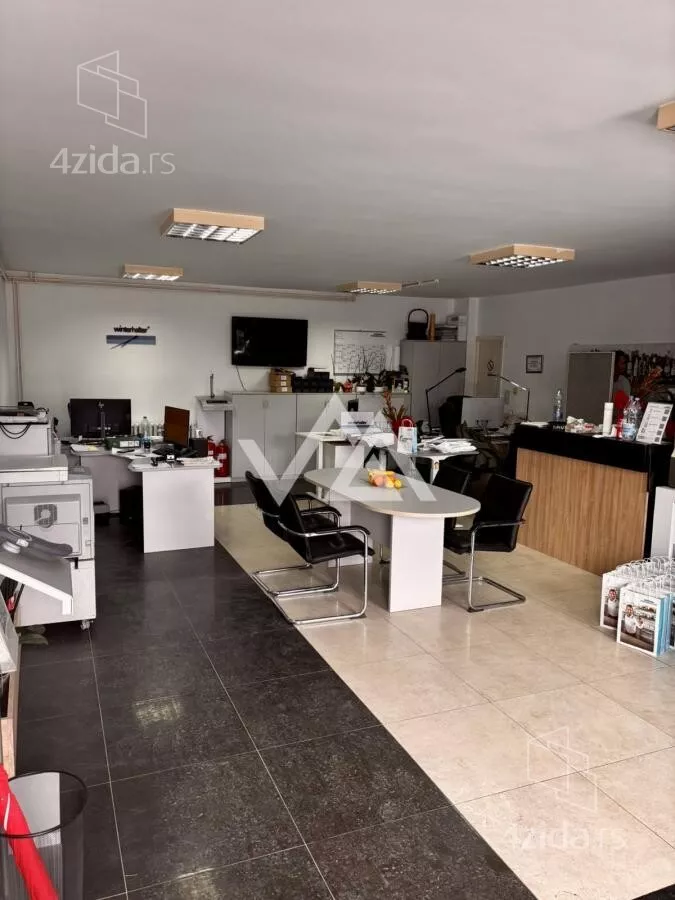 Poslovni prostor | 4zida