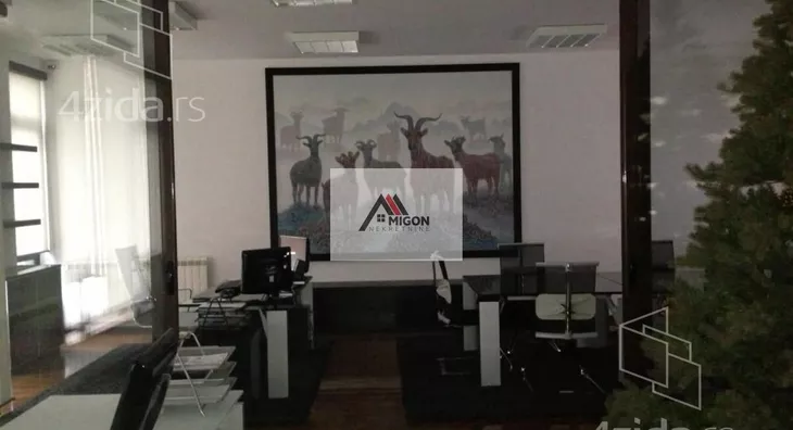 Poslovni prostor | 4zida