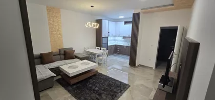 Trg Fontana | 4zida.rs