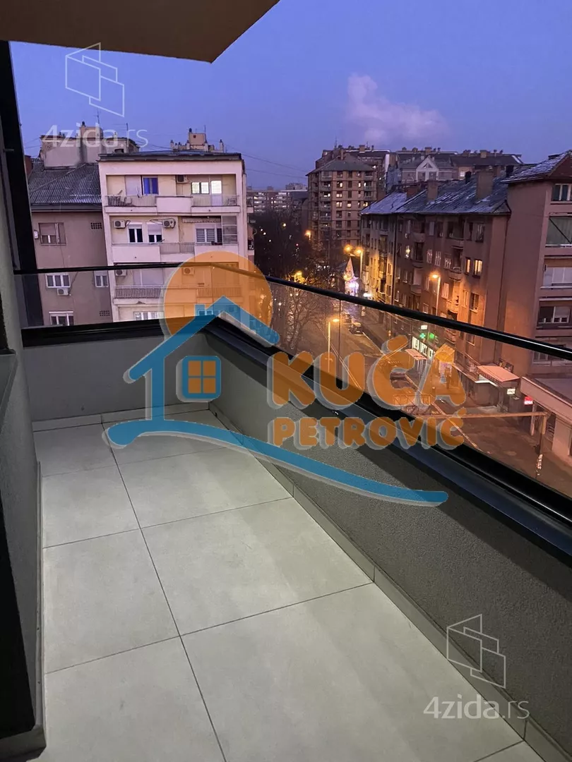 Dvoiposoban stan | 4zida