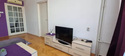 Generala Milojka Lešjanina 1 | 4zida.rs