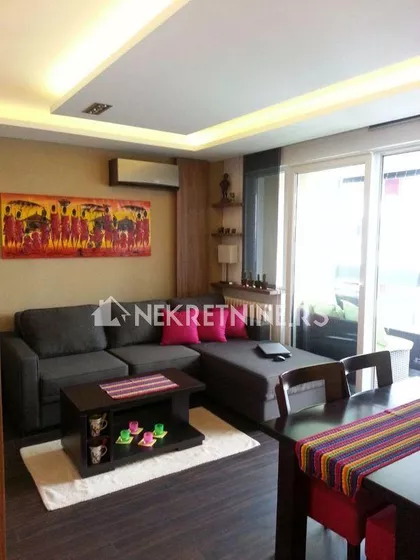 Dušana Vukasovića | 4zida.rs