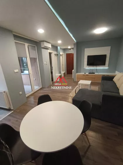 Gundulićeva | 4zida.rs