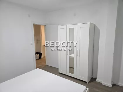 Jesenjinova | 4zida.rs